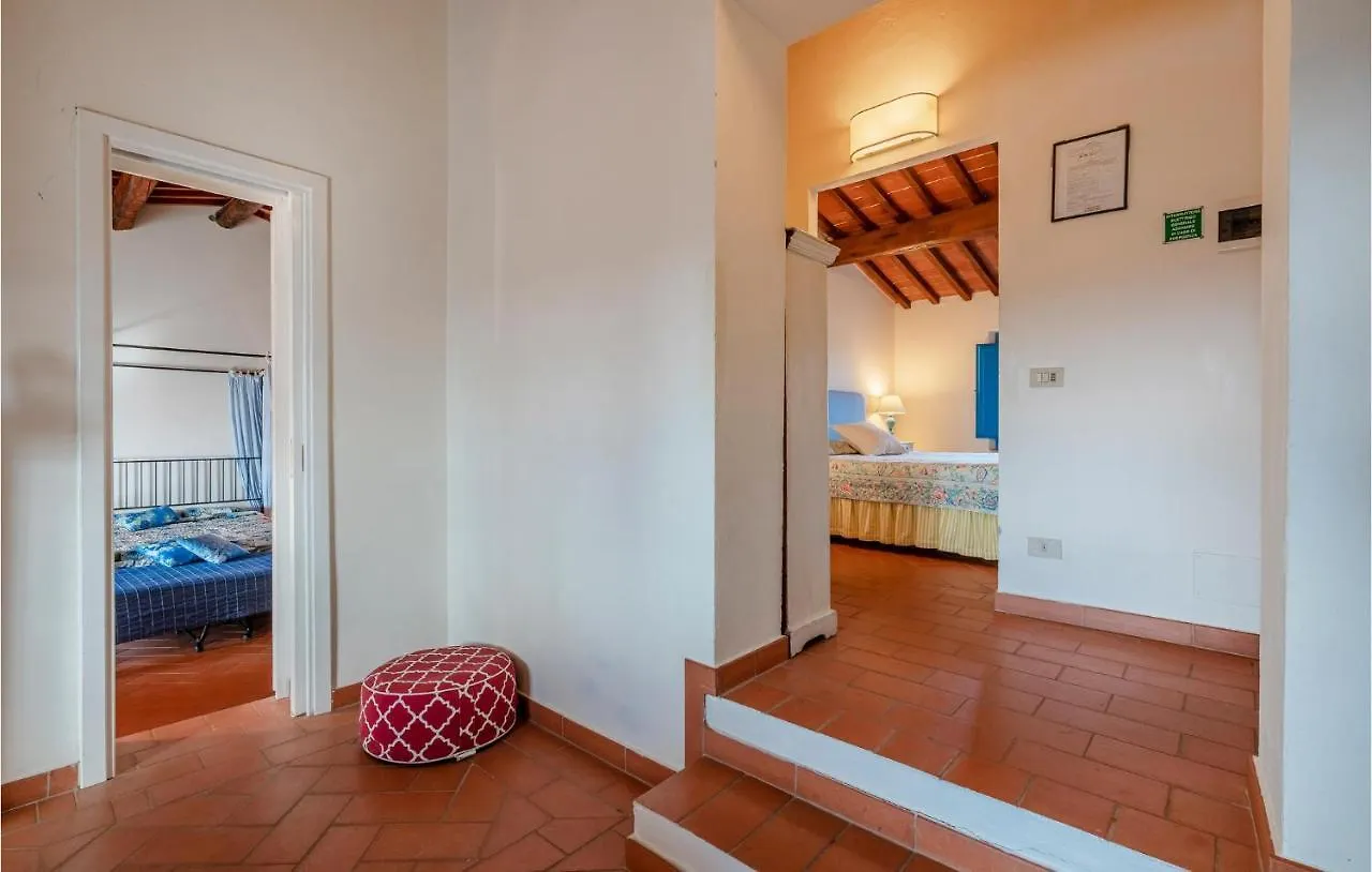 3 Bedroom Amazing Apartment In Lazzeretto