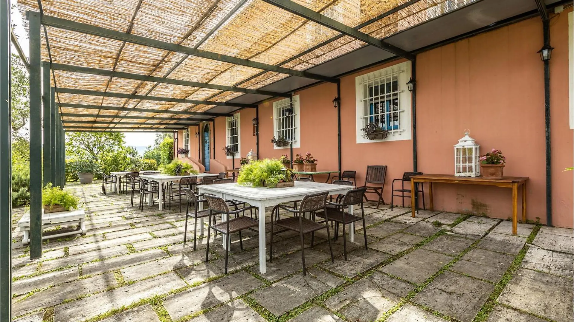 3 Bedroom Amazing Apartment In Lazzeretto Italy