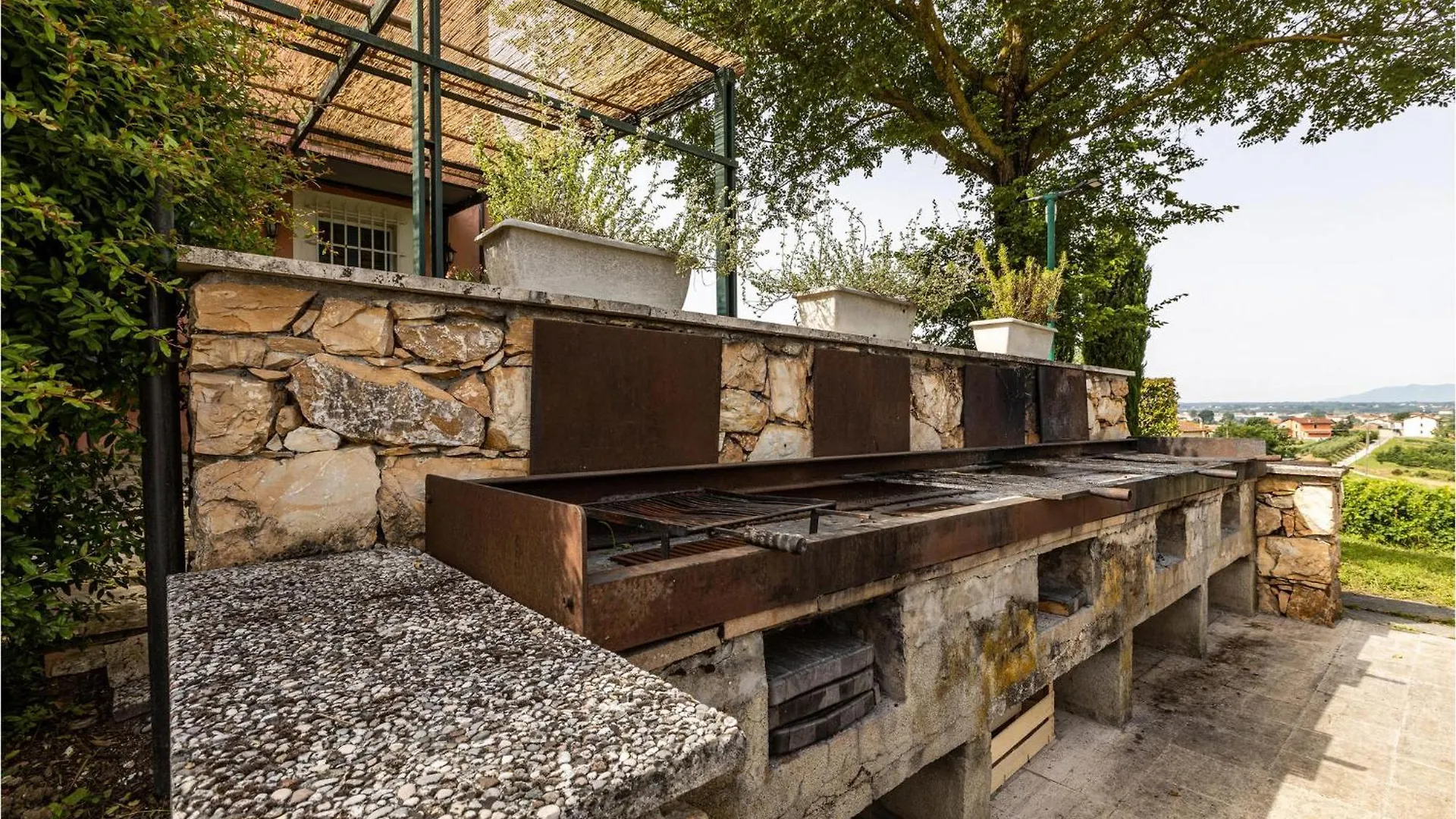 3 Bedroom Amazing Apartment In Lazzeretto 0*,  Italy