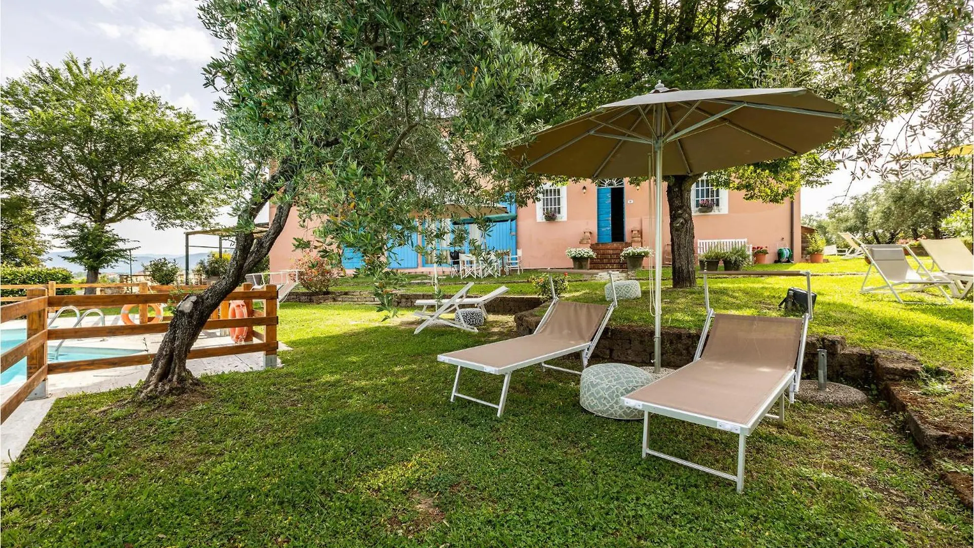 3 Bedroom Amazing Apartment In Lazzeretto Italy