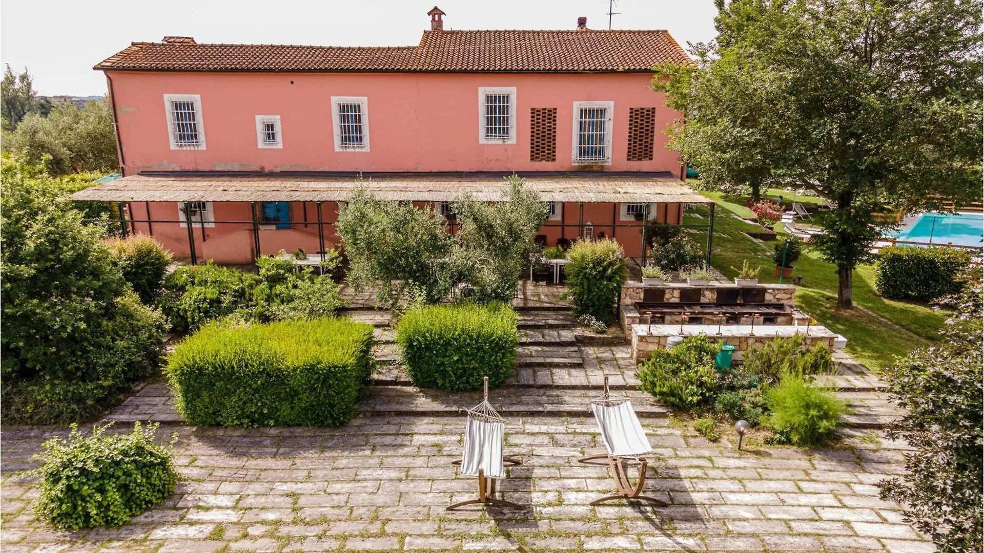 3 Bedroom Amazing Apartment In Lazzeretto