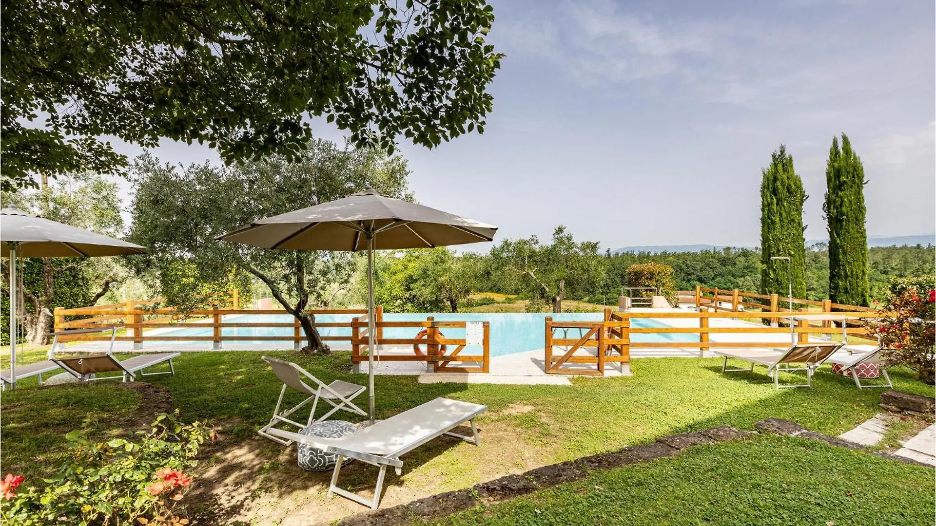3 Bedroom Amazing Apartment In Lazzeretto